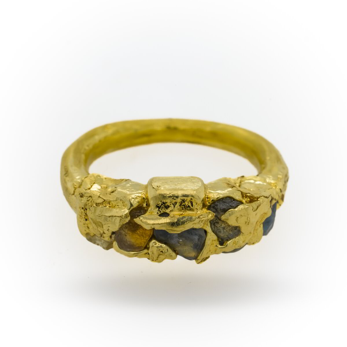 Relic - Amici Gold